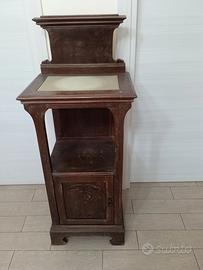 comodino antico stile liberty 