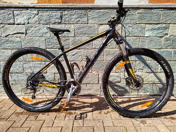 MTB Mountain Bike Scott 