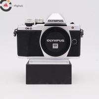 Olympus OM-D E-M10 Mark II Body Silver 4500 Scatti