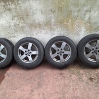 Set gomme  invernali