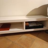 mobile laccato bianco 