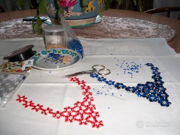 BIJOUX COSTRUIBILI CON MATERIALE DI BIGIOTTERIA
