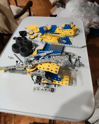 Vintage Meccano basic 4 1993