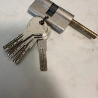 Serratura cilindro per portoncino blindato