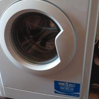 lavatrice indesit 8 kg