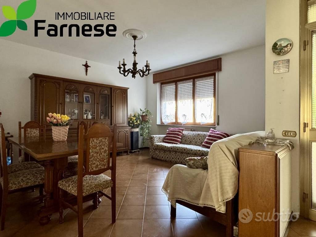 Villetta a schiera di 147 m² con 4 locali e box au - Vista 4