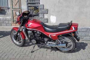 Moto Honda VT500E del 1985