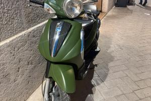 Beverly 125