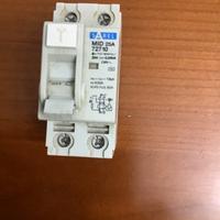 Interuttore differenziale salvavita Sarel