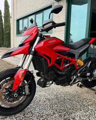 Ducati Hypermotard 939