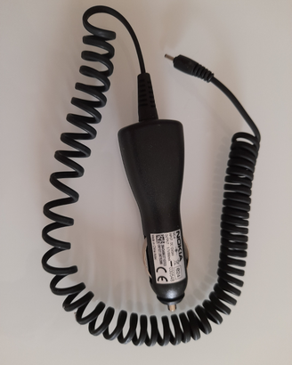 Cavo per ricarica cellulare in auto