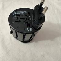 Adattatore internazionale da viaggio