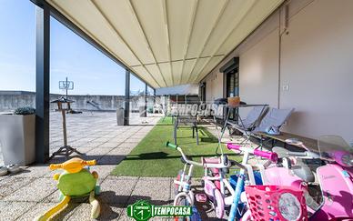 4 LOCALI INDIPENDENTE CON STRAORDINARIO TERRAZZO D