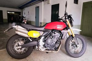 Fantic Caballero 700 scrambler