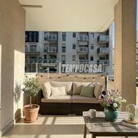 TRILOCALE CON AMPIO TERRAZZO - ZONA COLLEGATA E SE