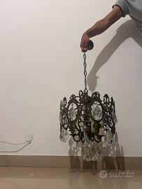Lampadario vintage con cristalli