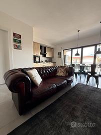 Divano Chestefield 3 posti