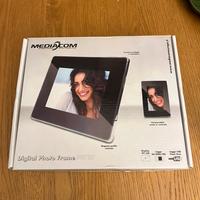 Cornice digitale Mediacom