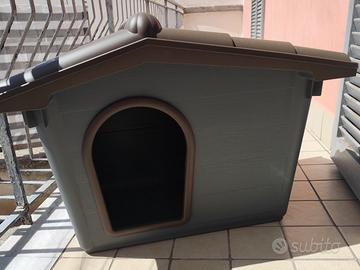 Casetta per cani nuova