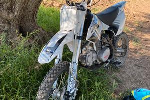Pit Bike Kayo 125 4T (leggere la descrizione)
