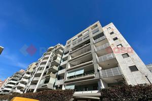 Box/Posto auto Bari [boxpucciniVRG]