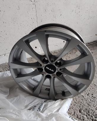 Cerchi in lega 17"