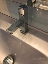 Rubinetto per lavandino