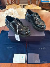 Scarpa Prada
