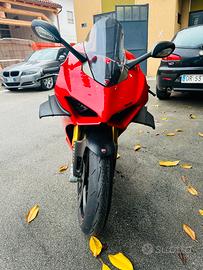 Ducati Panigale V4S