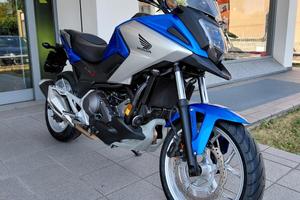 MOTO HONDA NC 750X