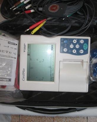 ELETTROCARDIOGRAMMA E.C.G-FUKULDA-DENSCH-MOD FX7