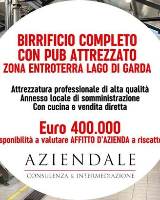 Attività / Licenza di 320 m² con 2 locali a Bardol