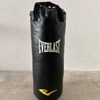 Sacco da boxe Everlast Nevatear Heavy bianco/nero