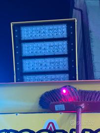 FARI A LED