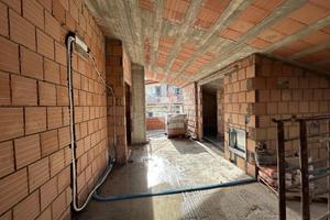 2 LOCALI A SANT'ARPINO