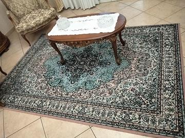 tavolino e tappeto