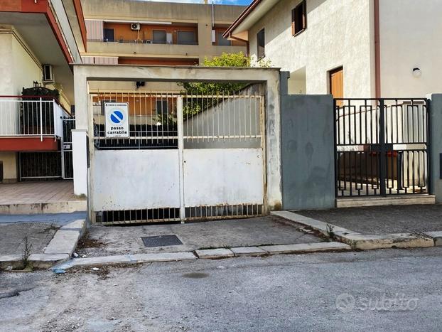 Garage / Posto Auto a Casamassima