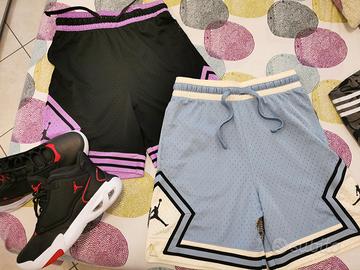 2 paia di pantaloncini jordan più scarpe 