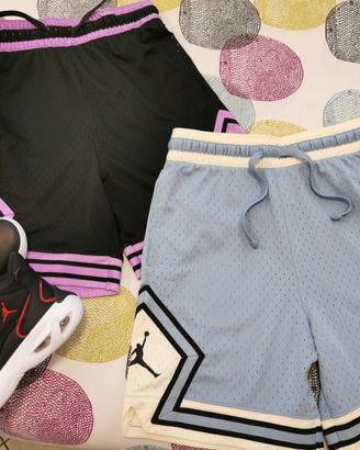 2 paia di pantaloncini jordan più scarpe 