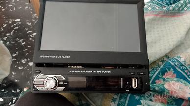 STEREO CON SCHERMO ESTRAIBILE