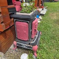 stufa in ghisa come da foto