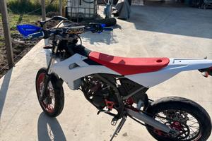 Fantic motard 2017
