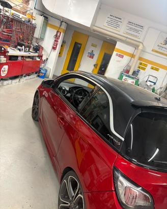 Opel Adam S 1.4 Turbo 150 CV,