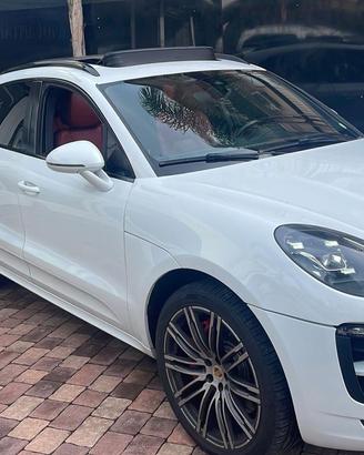Porsche Macan 3.6 Turbo Performance prezzo 49900