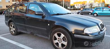 SKODA Octavia/4&4 - 2004