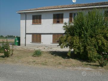 Casa indipendente a voghera (pv)