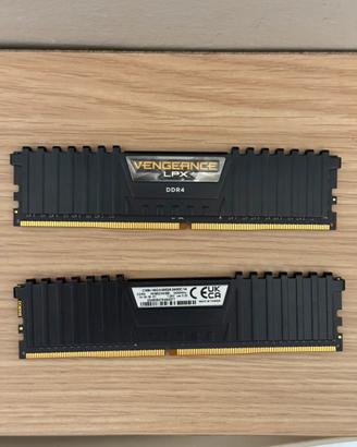 Corsair RAM DDR4 16GB