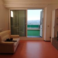 Attico mansarda con terrazza zona borgo rodi