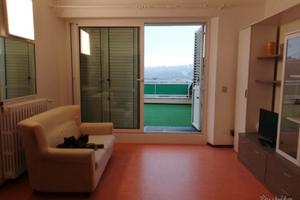 Attico mansarda con terrazza zona borgo rodi