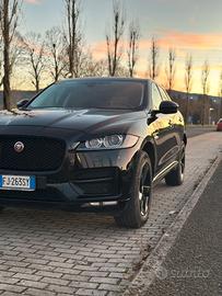 Jaguar F-Pace Rsport 2.0 d 180 cv AWD BlackEdition
